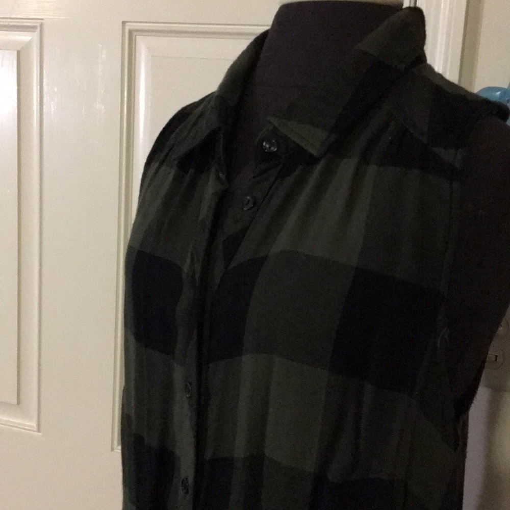 Duster Length Vest 1X - Picture 4 of 7